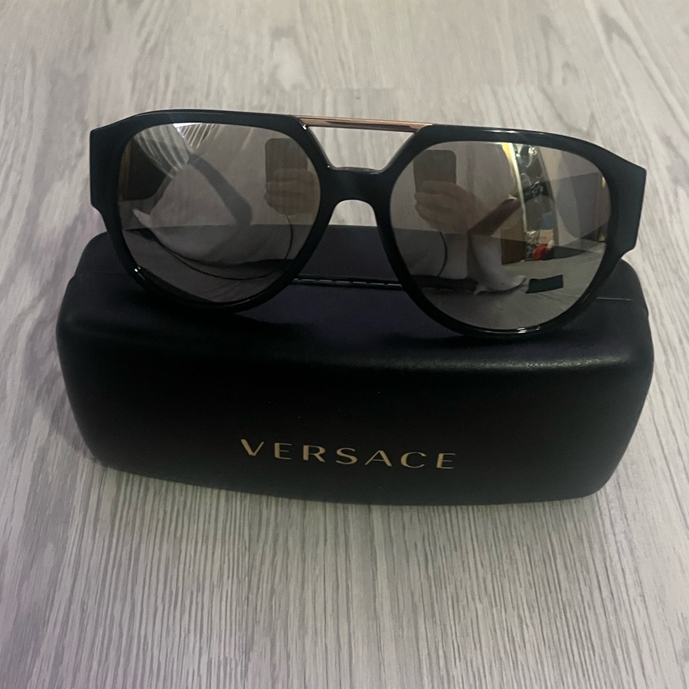 Versace Black Aviator Sunglasses with Mirrored Lenses